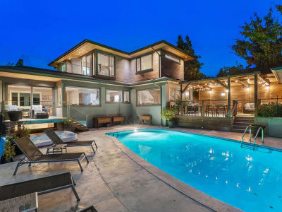 Luxury estate at 990 Jefferson Avenue, West Vancouver, BC — photo 2