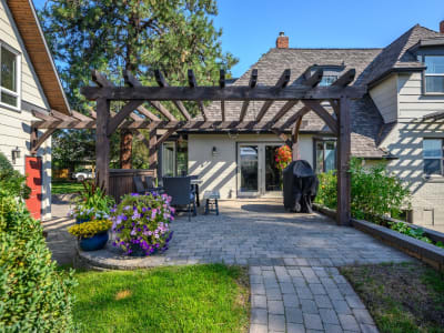 Luxury estate at 2202 26 Street, Vernon, BC — photo 12