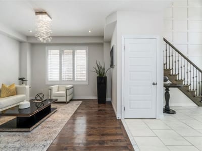 Luxury estate at 8 Pavel Place, Hamilton, ON — photo 5