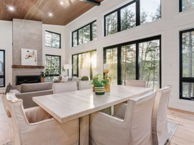 Luxury estate at 1 - 1336 Foxpoint Road, Dwight — photo 7