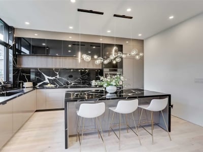 Luxury estate at 16 Lemonwood Drive, Etobicoke, ON — photo 4