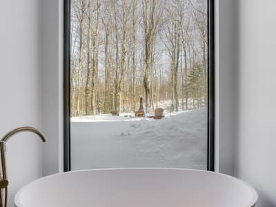 Luxury estate at 15 Chemin du Hibou, Eastman, QC — photo 14