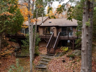 Luxury estate at N Menominee Lk Rd, Huntsville, ON — photo 3