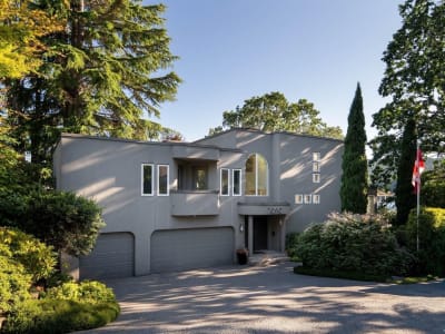 Luxury estate at 7090 Brentwood Drive, Brentwood Bay, BC — photo 1
