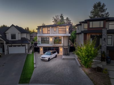 Luxury estate at 15401 78 Avenue, Surrey, BC — photo 1