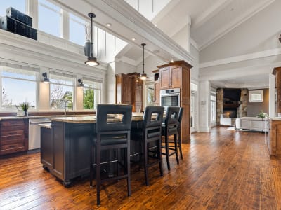 Luxury estate at 5733 182 Street, Surrey, BC — photo 7