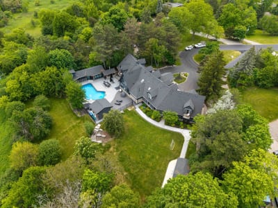 Luxury estate at 140 Ravendale Court, Vaughan, ON — photo 32