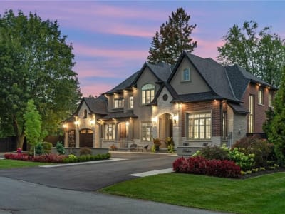 Luxury estate at 87 Parker Avenue, Ancaster — photo 3