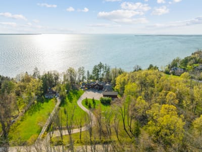 Luxury estate at 27440 Cedarhurst Beach Road, Brock, ON — photo 10