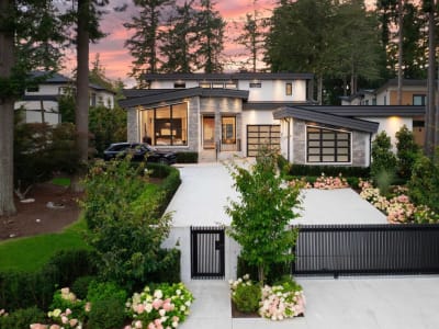 Luxury estate at 2565 141 Street, Surrey, BC — photo 1