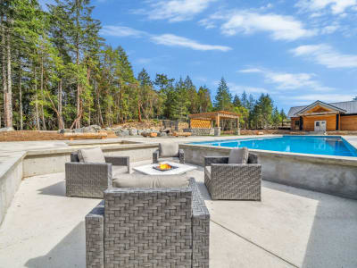 Luxury estate at 6707 Willis Point Rd, Victoria, BC — photo 47