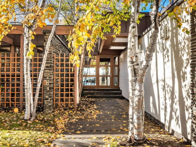 Luxury estate at 175 Rue Somerville, Cartierville — photo 3