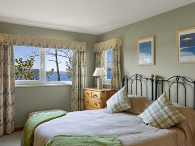 Luxury estate at 9987 Welcome Wynd, Halfmoon Bay, BC — photo 4