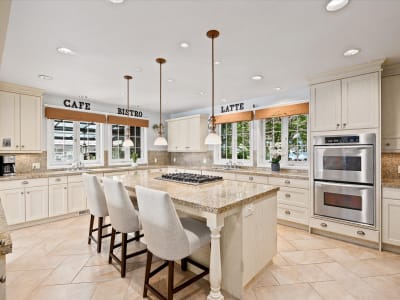 Luxury estate at 3105 Thacker Drive, West Kelowna, BC — photo 11