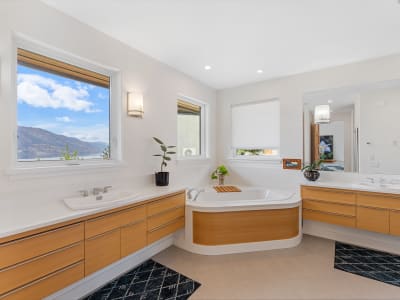 Luxury estate at 328 Lochview Road, Kelowna, BC — photo 29