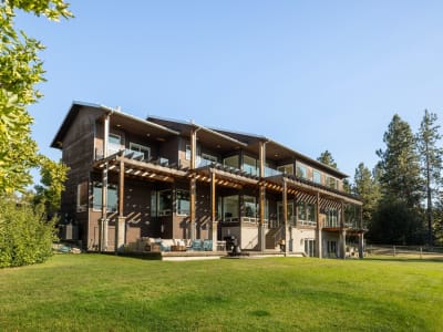 Luxury estate at 4840 Lakeshore Road, Kelowna, BC — photo 5