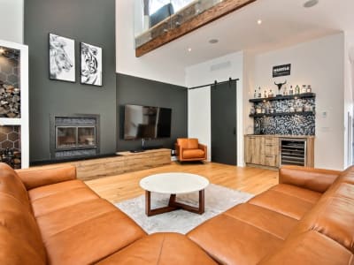 Luxury estate at 876 Rue des Bernaches, Mont Saint-Hilaire — photo 4