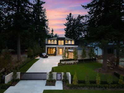 Luxury estate at 2555 141 Street, Surrey, BC — photo 3