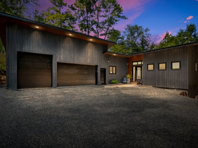Luxury estate at 1 - 1336 Foxpoint Road, Dwight — photo 1