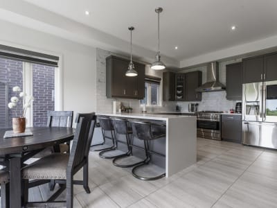 Luxury estate at 102 Greenwich Avenue, Hamilton, ON — photo 13