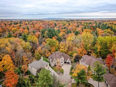 Luxury estate at 12 Place d Amance, Montreal — photo 8