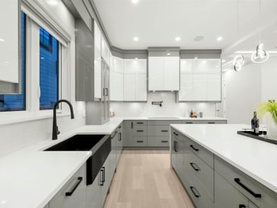 Luxury estate at 2096 Bowler Drive, Surrey, BC — photo 12