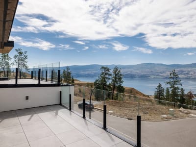 Luxury estate at West Kelowna, BC — photo 20