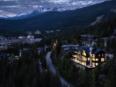 Luxury estate at 3824 Sunridge Drive, Whistler, BC — photo 2