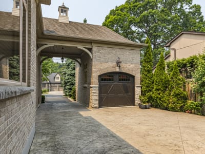 Luxury estate at 115 Rosemary Lane, Ancaster, ON — photo 5