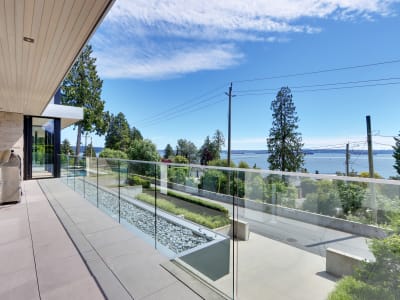 Luxury estate at 2611 Bellevue Avenue, West Vancouver — photo 9