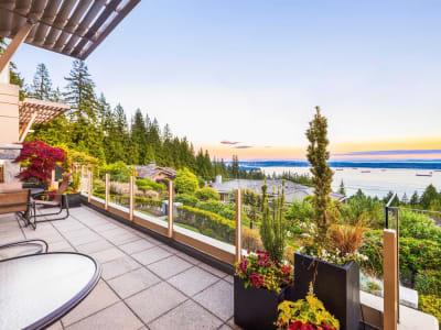 Luxury estate at 2535 Garden Court, West Vancouver, BC — photo 1