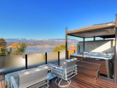 Luxury estate at 2245 Abbott Street, Kelowna, BC — photo 32