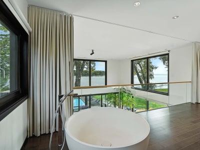 Luxury estate at 940 Chemin du Bord-du-Lac-Lakeshore, Dorval, QC — photo 10