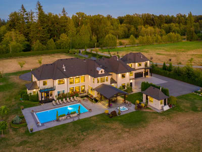 Luxury estate at 687 204 Street, Langley Township, BC — photo 29