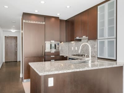 Luxury estate at 99 Spruce Place Southwest #2102, Calgary, AB — photo 20