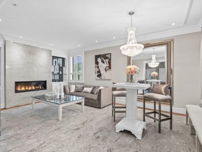 Luxury estate at 14 Delbrook Court, Hamilton, ON — photo 17
