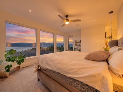 Luxury estate at 5725 Mountainside Drive, Kelowna, BC — photo 11