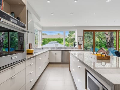 Luxury estate at 8 Firwood Crescent, Toronto, ON — photo 13