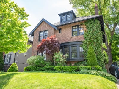 Luxury estate at 1396 Mount Pleasant Road, Toronto, ON — photo 2