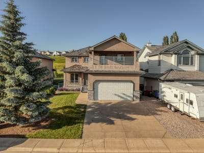 Luxury estate at 255 Gleneagles View, Cochrane, AB — photo 2