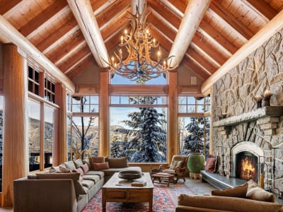 Luxury estate at 3820 Sunridge Drive, Whistler, BC — photo 4