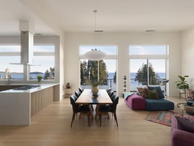 Luxury estate at 980 Gower Point Road, Gibsons, BC — photo 2