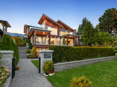 Luxury estate at 2449 Kings Avenue, West Vancouver, BC — photo 43