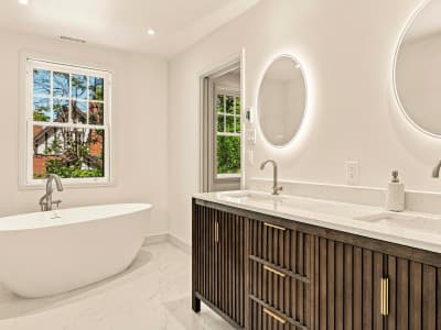 Luxury estate at 427 Rue Victoria, Sherbrooke, QC — photo 19