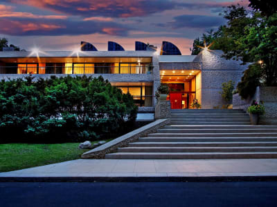 Luxury estate at 30 High Point Road, Toronto — photo 2