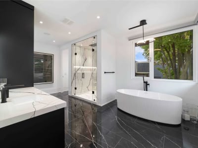 Luxury estate at 116 Patricia Drive, King City — photo 12
