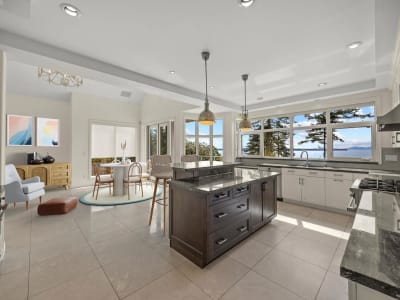 Luxury estate at 14032 Terry Road, White Rock, BC — photo 13