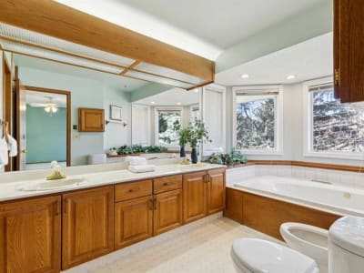 Luxury estate at 1442 Sunwood Road Southeast, Calgary, AB — photo 13