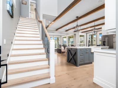 Luxury estate at 8000 Bench Row Road, Vernon, BC — photo 4