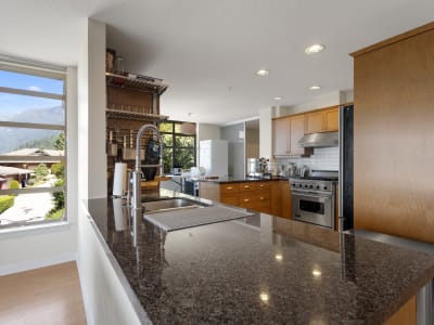 Luxury estate at 8601 Seascape Place, West Vancouver, BC — photo 4